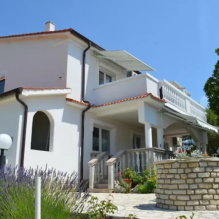 Apartment Tommy Barbat na Rabu Exterior photo