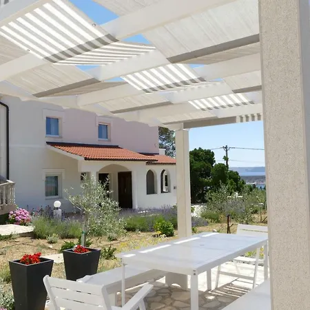 Apartment Tommy Barbat na Rabu Exterior photo
